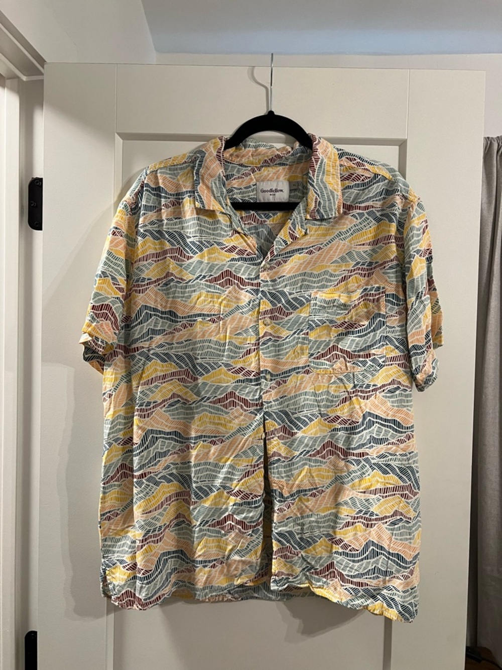 Goodfellow & Co Yellow Multi-Pattern Short-Sleeve Button Down Shirt
